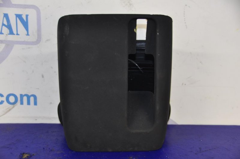 Кожух рулевой колонки LEXUS IS250/350 05-13