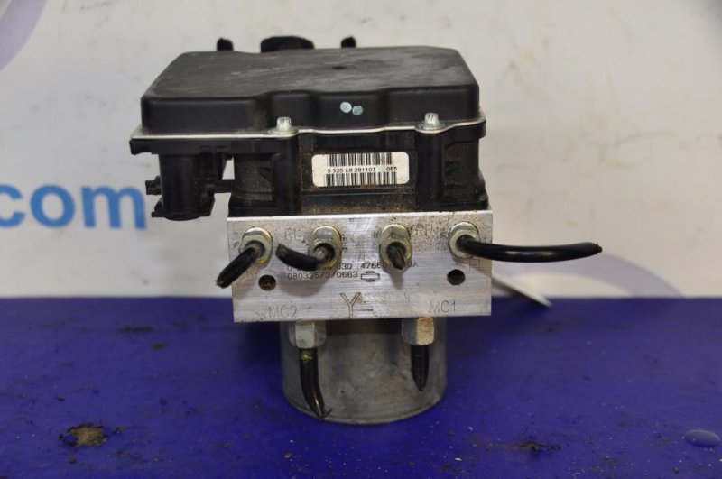 Блок ABS INFINITI EX35(37) 07-12