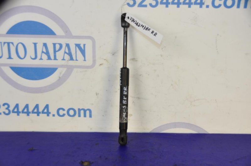 Амортизатор крышки багажника MAZDA 3 BK 03-08 Б/У