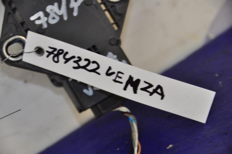 Датчик ESP VENZA 09-16 Датчик ESP VENZA 09-16