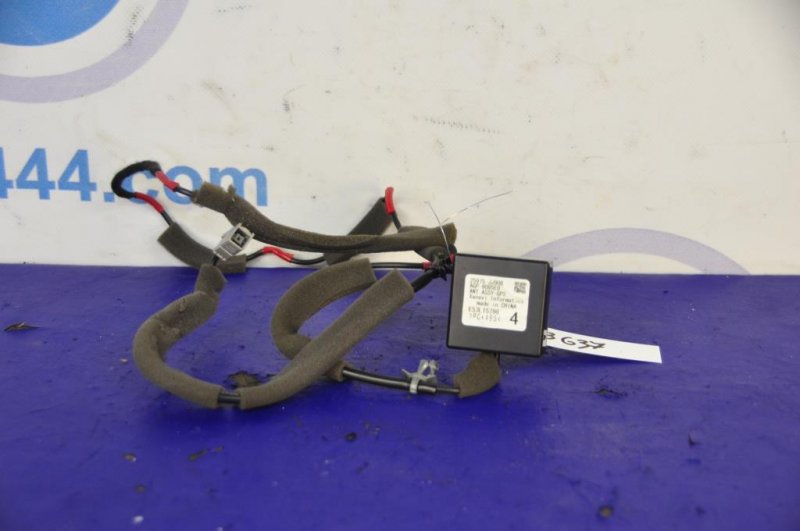 Антенна INFINITI G25/G35/G37/Q40 06-14 25975-JJ90B Б/У