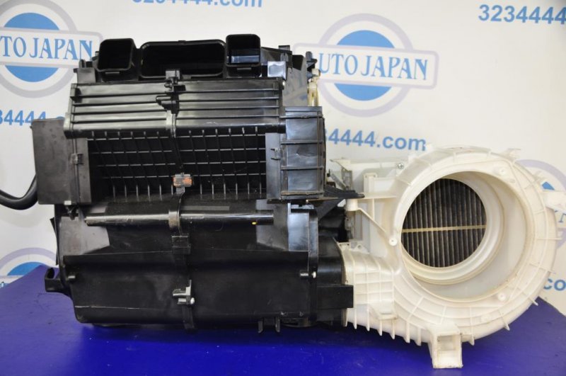 Корпус печки G25/G35/G37/Q40 06-14