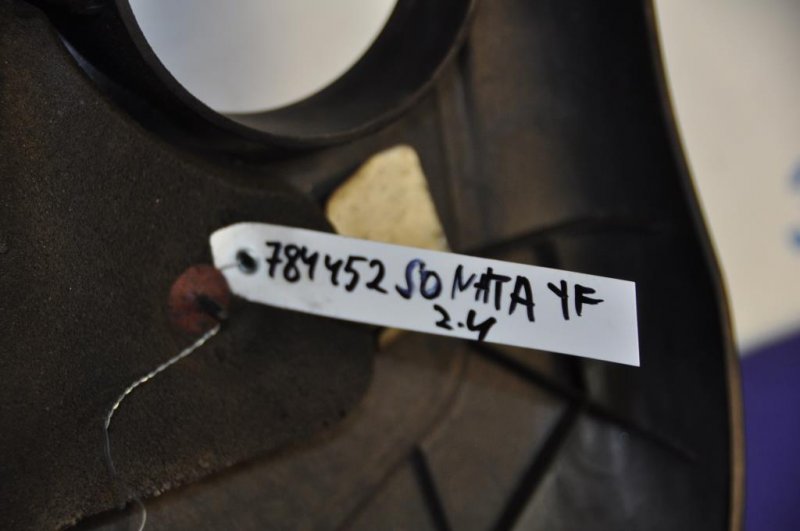 Накладка двигателя декоративная SONATA YF 10-14 2.4 Накладка двигателя декоративная SONATA YF 10-14 2.4