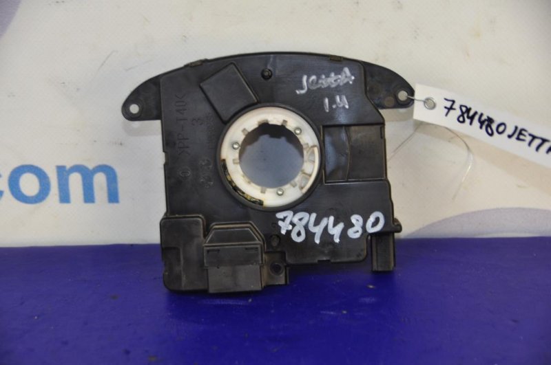 Запчасть шлейф airbag VOLKSWAGEN JETTA USA 10-17 5C0 959 653 Б/У Шлейф Airbag VOLKSWAGEN JETTA USA 10-17 5C0 959 653 Б/У