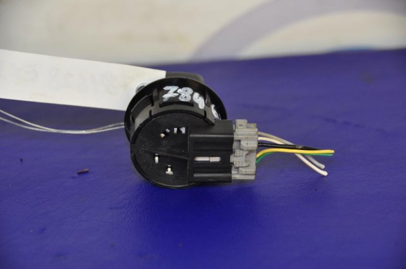 Кнопка регулировки рулевой колонки INFINITI EX35(37) 07-12