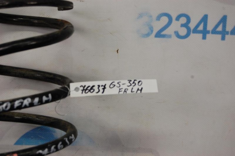 Пружина передней подвески GS350 GS300 05-11