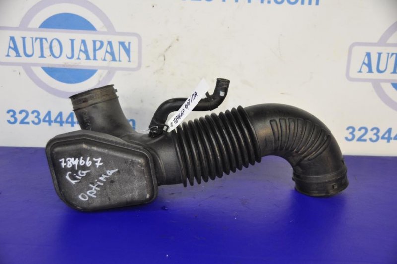 Патрубок воздушного фильтра KIA OPTIMA TF 11-16 28130-4R200 Б/У