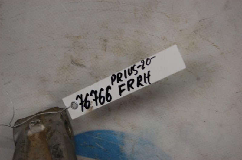 Кулак поворотный передний правый PRIUS - 20 03-11 Кулак поворотный передний правый PRIUS - 20 03-11