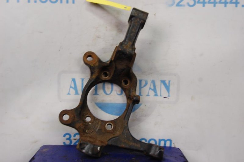 Кулак поворотный передний правый INFINITI FX S50 03-08