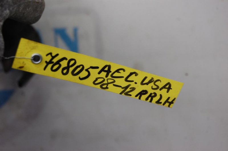 Цапфа задняя левая ACCORD USA 07-12