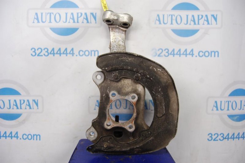 Кулак поворотный передний правый LEXUS LS460 06-12 43201-59045 Б/У