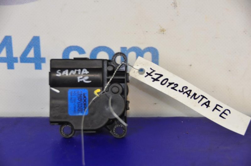 Моторчик заслонки печки HYUNDAI SANTA FE (CM) 05-12 D332-JY9AA02 Б/У