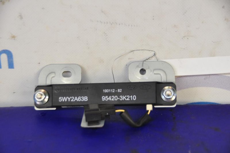 Антенна HYUNDAI SANTA FE (CM) 05-12 Антенна HYUNDAI SANTA FE (CM) 05-12