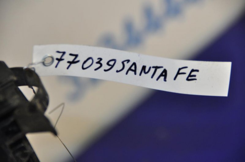 Корпус воздушного фильтра SANTA FE (CM) 05-12