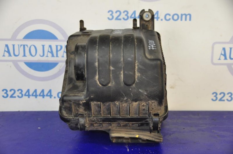 Корпус воздушного фильтра SANTA FE (CM) 05-12