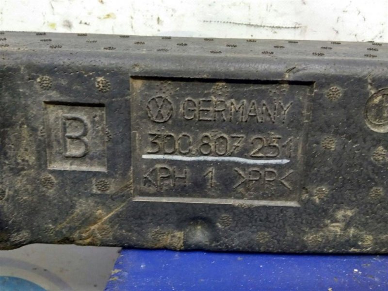 Наполнитель бампера задний VOLKSWAGEN PHAETON 02-10