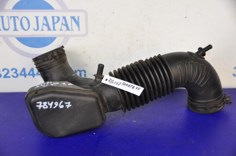 Патрубок воздушного фильтра HYUNDAI SONATA YF 10-14 28130-3Q160 Б/У