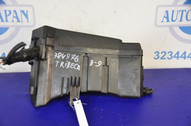 Блок предохранителей моторный отсек TRIBECA B9 05-07