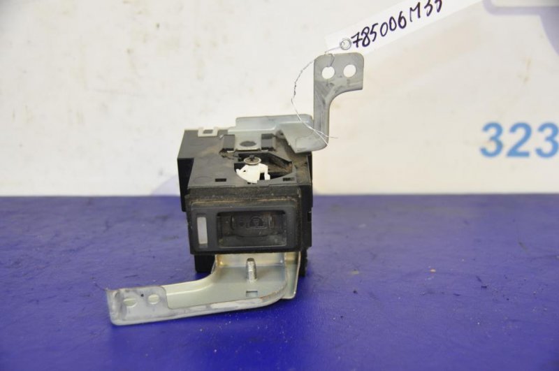 Замок зажигания INFINITI M35/M45 04-10 2111B-CSSU58 Б/У