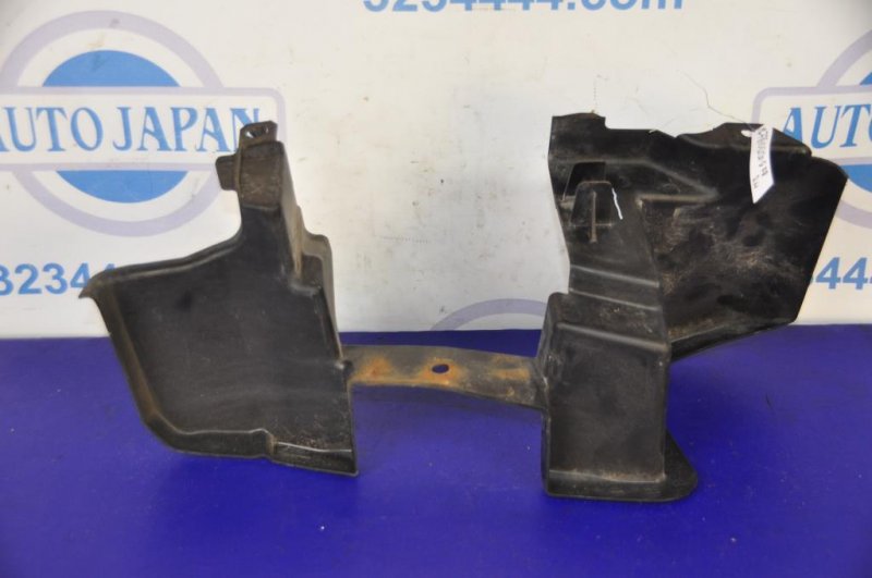 Дефлектор радиатора правый MAZDA CX-9 06-16 Дефлектор радиатора правый MAZDA CX-9 06-16