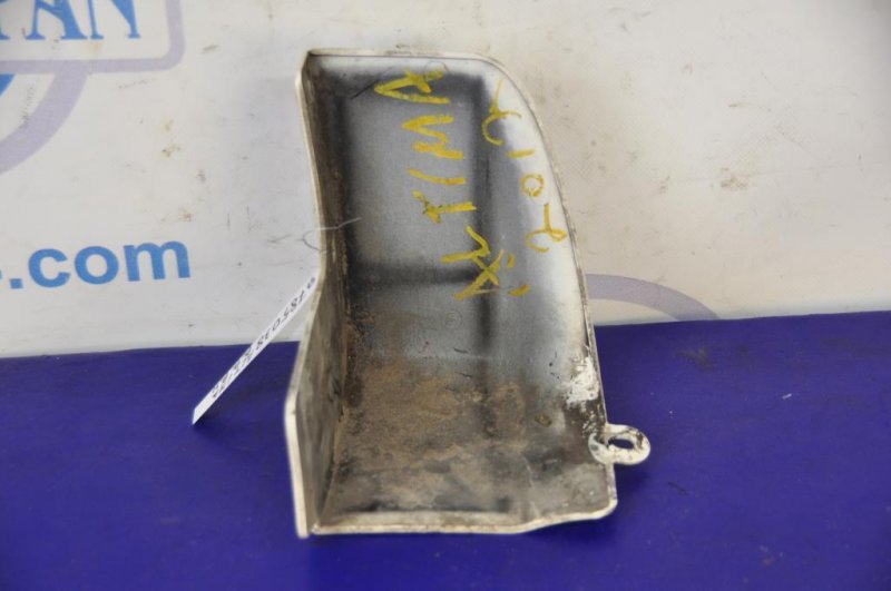 Брызговик задний правый NISSAN ALTIMA L32 07-12 93820-JA02B Б/У