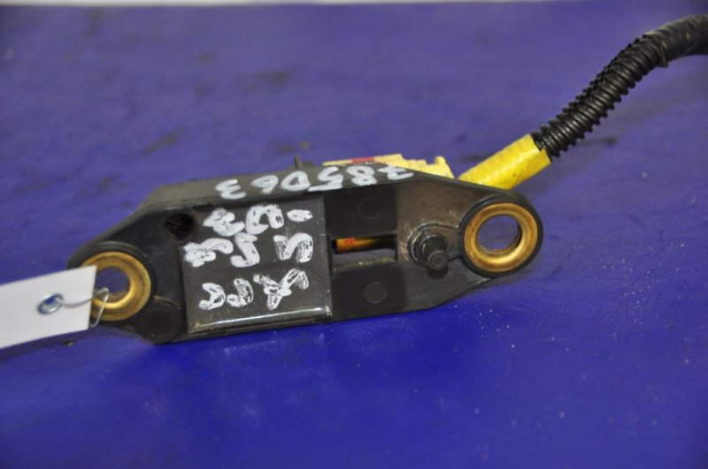 Датчик удара HONDA ACCORD USA 03-07 77970-SDA-C82 Б/У