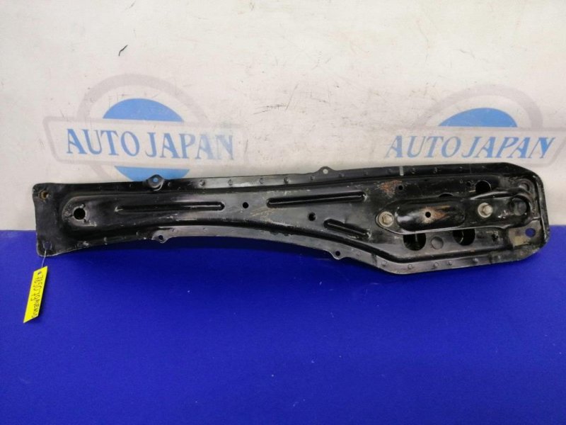 Балка двигателя продольная TOYOTA AVENSIS 03-08