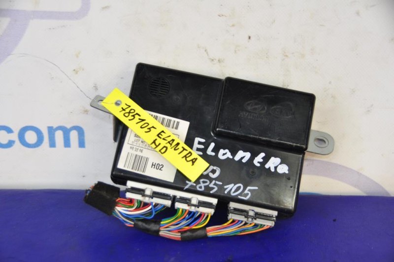 Запчасть блок комфорта HYUNDAI ELANTRA HD 06-11 95400-2H010 Б/У Блок комфорта HYUNDAI ELANTRA HD 06-11 95400-2H010 Б/У