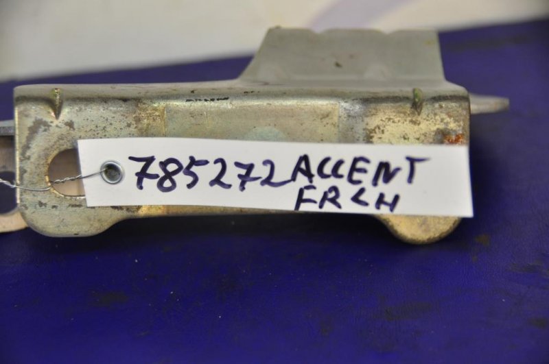 Петля капота левая ACCENT MC 06-10 Петля капота левая ACCENT MC 06-10