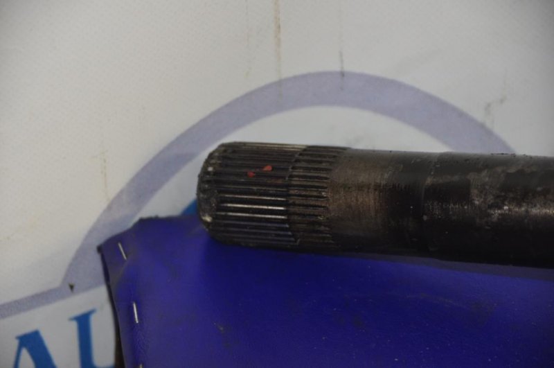 Полуось моста задний левый TOYOTA SEQUOIA 01-07