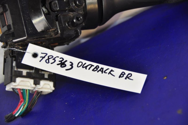 Подрулевой переключатель правый OUTBACK 09-14 BR