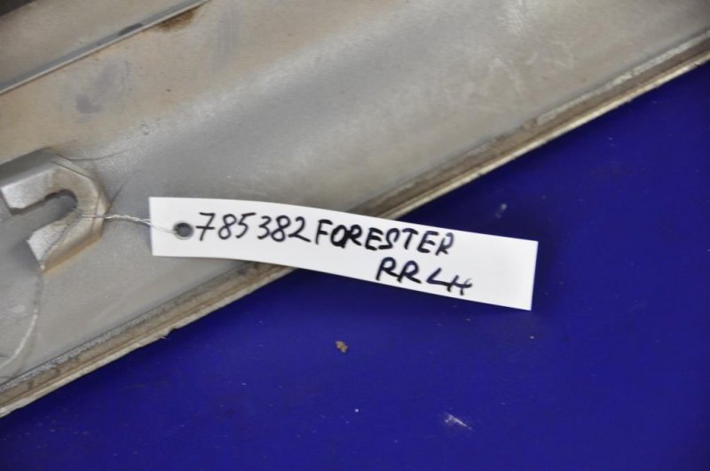 Накладка двери FORESTER SG 02-07 Накладка двери FORESTER SG 02-07