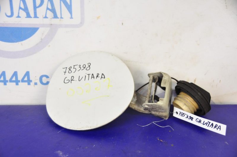 Лючок топливного бака SUZUKI GRAND VITARA 05-15 6432065J01 Б/У