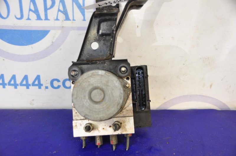 Блок ABS SUZUKI SX4 06-13 56100-80JH0 Б/У