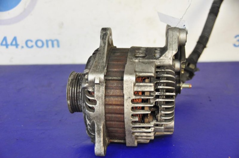 Генератор INFINITI G25/G35/G37/Q40 06-14 23100-EG010 Б/У