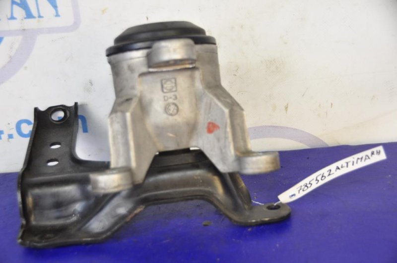 Подушка двигателя правая NISSAN ALTIMA L32 07-12 11210-9N00A Б/У