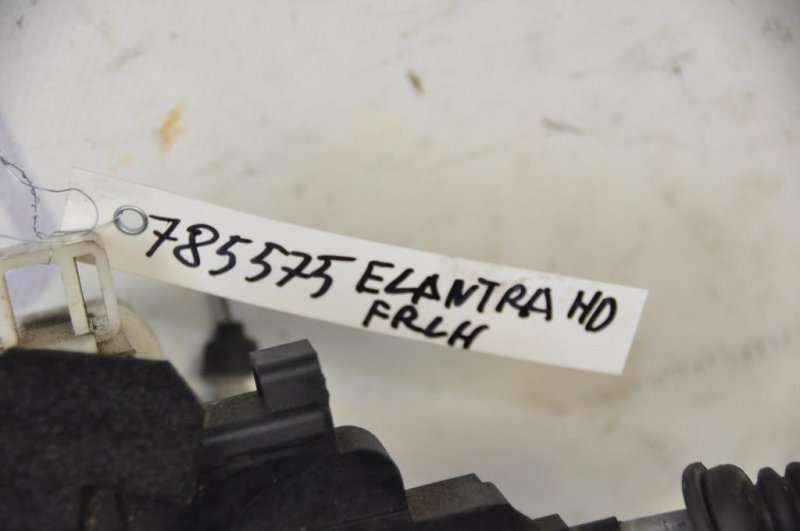 Замок двери передний левый SONATA YF 10-14