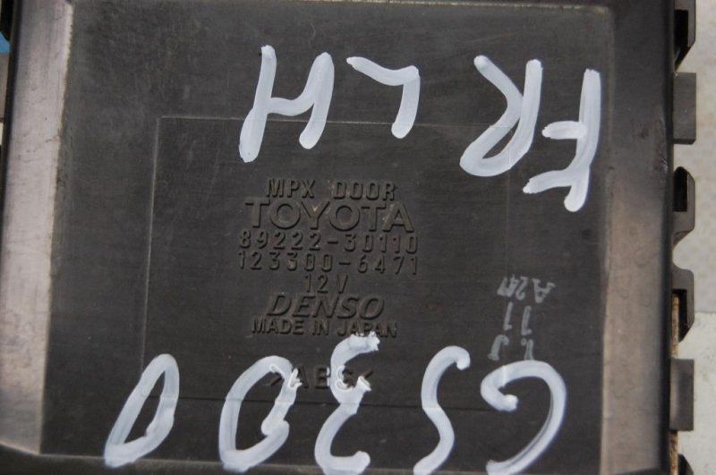 Блок управления дверей передний левый GS350 GS300 05-11