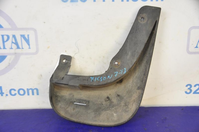 Брызговик передний левый HYUNDAI TUCSON 04-10