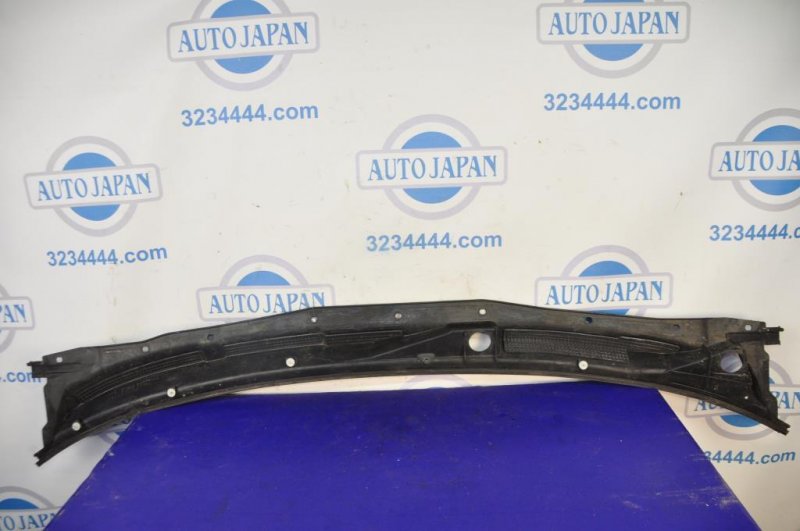 Пластик под лобовое стекло / Жабо NISSAN MAXIMA A33 99-02