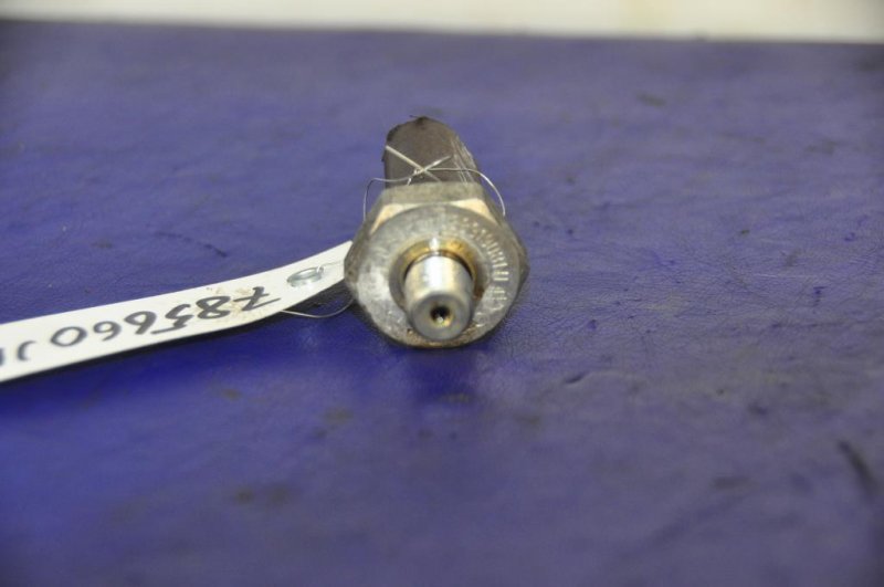 Датчик давления масла ДВС VOLKSWAGEN JETTA USA 10-17