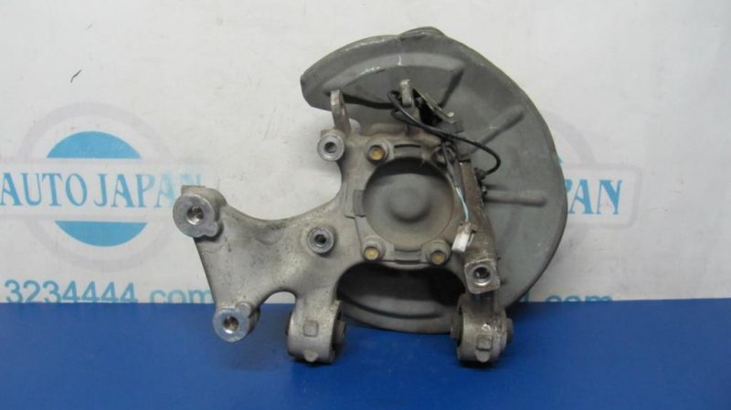 Ступица задняя правая SUZUKI KIZASHI 09-14