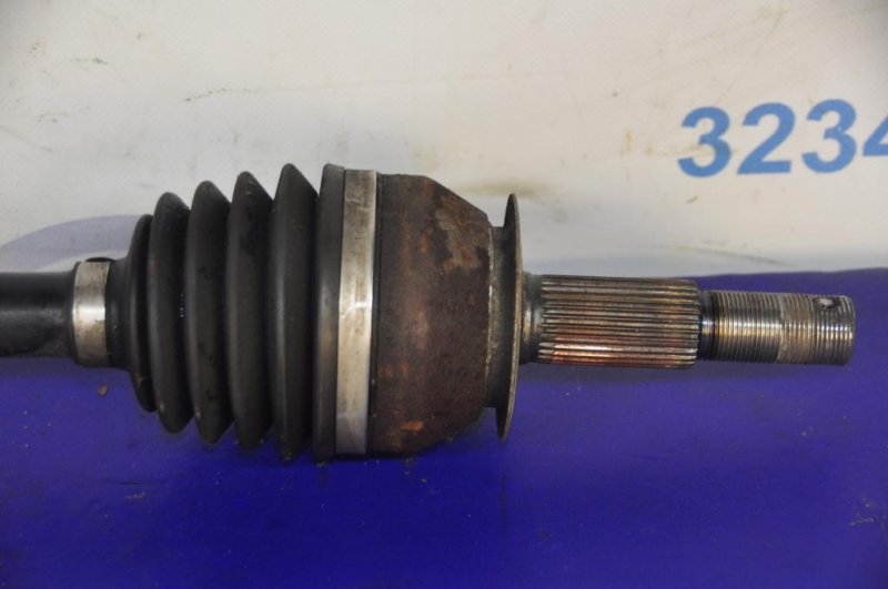 Привод задний задний правый M35/M45 04-10 Привод задний задний правый M35/M45 04-10