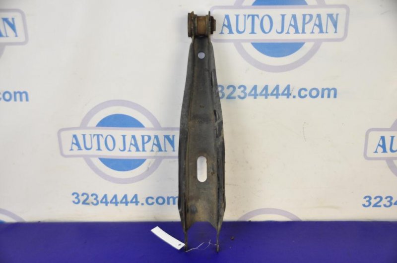 Рычаг задней подвески поперечный нижний задний левый LEXUS GS350 GS300 05-11