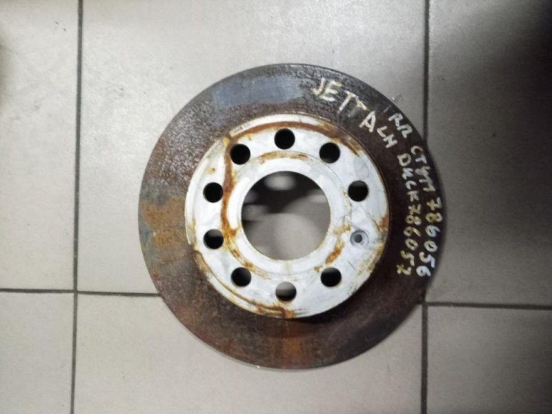 Тормозной диск задний VOLKSWAGEN JETTA USA 10-17 5C0 615 601 Б/У