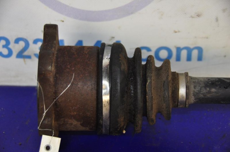 Привод задний задний правый INFINITI M35/M45 04-10 Привод задний задний правый INFINITI M35/M45 04-10