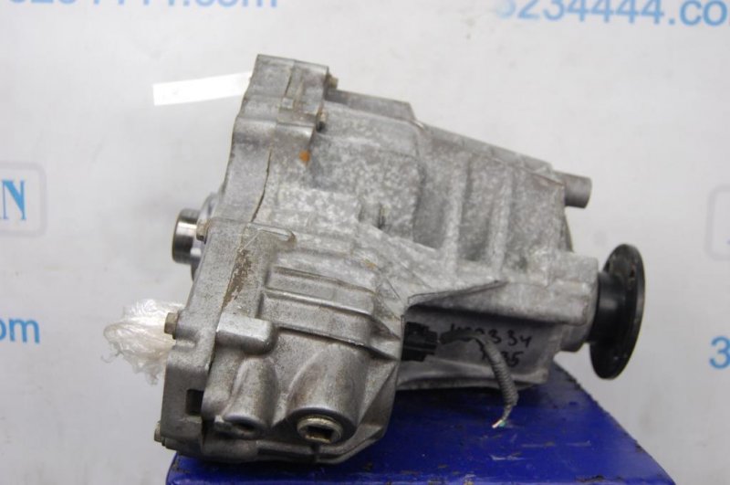 Раздаточная коробка INFINITI M35/M45 04-10 33100-CG000 Б/У