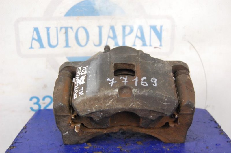 Запчасть суппорт тормозной передний правый MITSUBISHI OUTLANDER XL 05-13 4605A258 Б/У Суппорт тормозной передний правый MITSUBISHI OUTLANDER XL 05-13 4605A258 Б/У