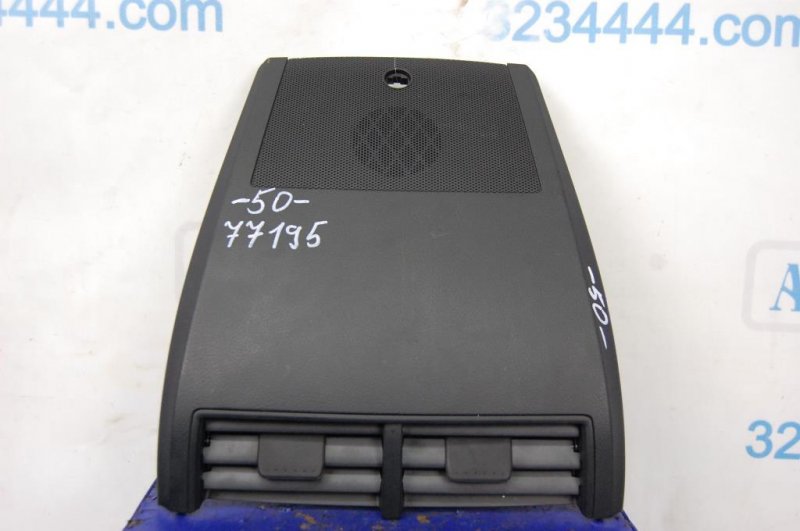 Накладка торпедо TOYOTA CAMRY 50 12-15 55510-06030 Б/У