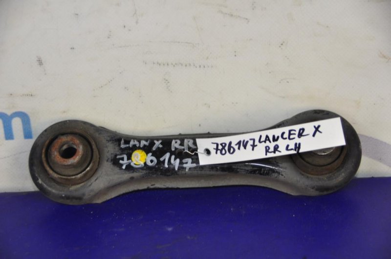 Рычаг задней подвески поперечный нижний задний левый MITSUBISHI LANCER X 10 07-15 4117A005 Б/У